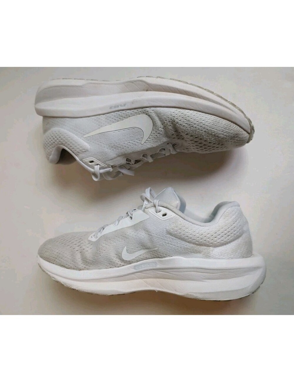 Nike Winflo 11 Running Sneakers Grey White Lace Up Mesh 8.5 Lace Up Run Women's